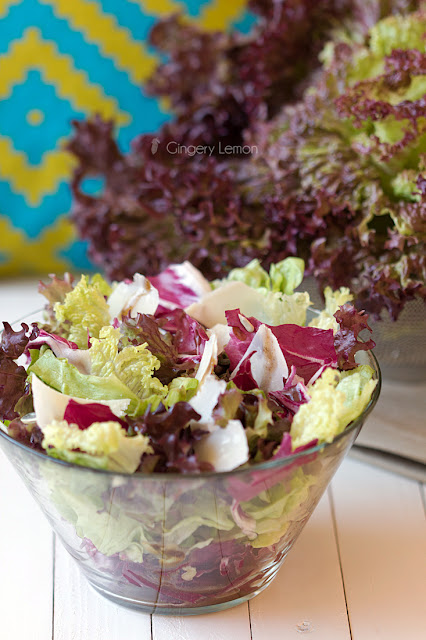 Зелена салата с пармезан