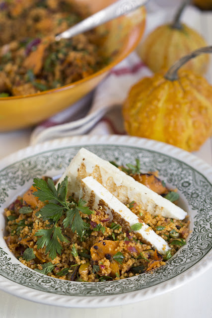 Ароматен кус кус с тиква, шамфъстък и гриловано сирене